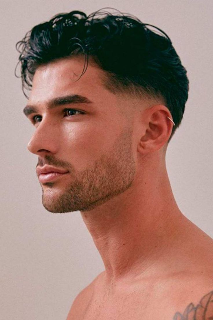 Pompadour quý ông